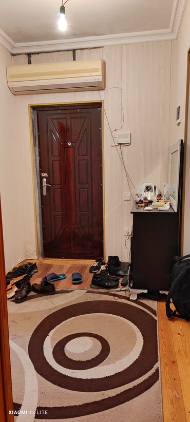 Köhnə tikili: Bakı, Bakıxanov qəs., 3 otaqlı, Köhnə tikili, m. Neftçilər, 70 kv. m — 20