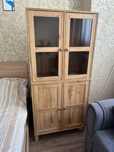 Dolablar: Yeni, Açılan, 4 qapılı Düz dolab, Kitab dolabı