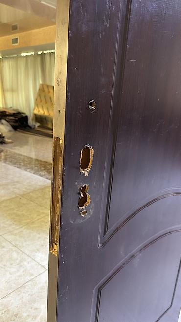 badam ağacı: İşlənmiş Otaq qapısı Çərçivə ilə, Zəmanətsiz, Ünvandan götürmə — 7