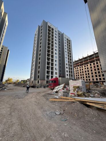 здаю квартира долгосрочные: 3 комнаты, 86 м², Элитка, 8 этаж, ПСО (под самоотделку)