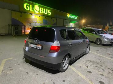 honda fit 2005: Honda Fit: 2005 г., 1.3 л, Вариатор, Бензин, Хэтчбэк