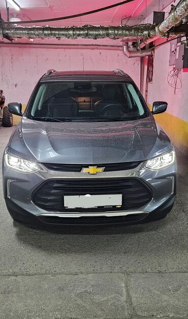 зарядное устройство для автомобилей: Chevrolet Tracker, серый металлик Срочно продаю абсолютно новый