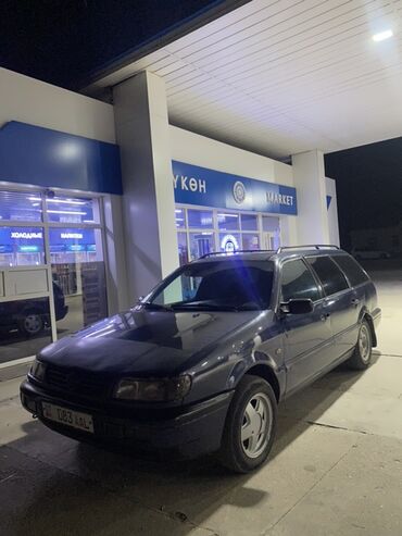 паркоп пасат: Volkswagen Passat Variant: 1996 г., 1.8 л, Механика, Бензин, Универсал