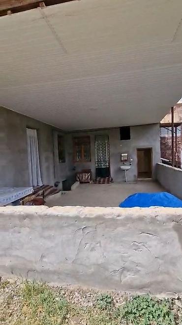 Həyət evləri və villaların satışı: 4 otaqlı, 1000 kv. m, Kredit yoxdur, Orta təmir — 4
