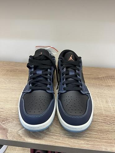 kutya: Мужские кроссовки, 40, Air Jordan, Новый, цвет - Черный, Самовывоз — 2