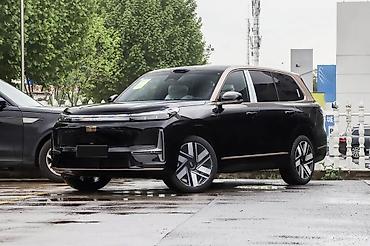 Geely Galaxy M9: 2026 г., 1.5 л, Автомат, Гибрид, Внедорожник