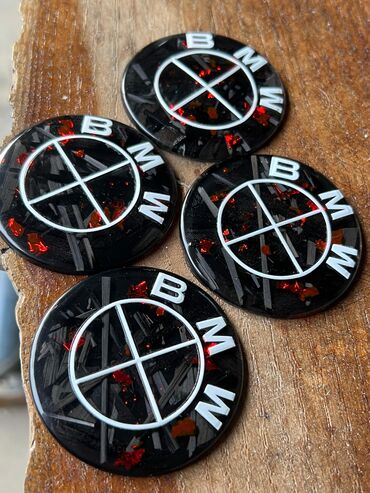 Emblemlər və nişanlar: Bütün maşınlara ön arxa markalar carbon differ çatdırılma 1 azn Ödəniş -da lalafo.az — 10 Emblemlər və nişanlar: Bütün maşınlara ön arxa markalar carbon differ çatdırılma 1 azn Ödəniş — 10