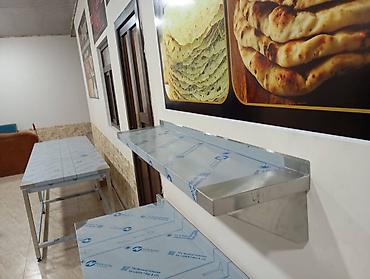 Оборудование для ресторанов, кафе: Nerjaveyka Masa 1.40 x 60 Ölçüsündedire Her Növ Restoran — 2