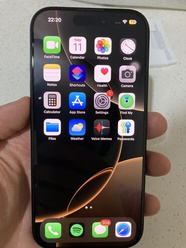Opel: IPhone 16 Pro, 128 GB, Qara, Face ID