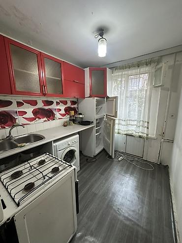 1 otaql: 2 otaqlı mənzil kirayə verilir. Qaz su işıq daimi. İstilik mərkəzi . 3 — 6