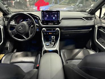 Scion: Toyota RAV4: 2022 г., 2.5 л, Вариатор, Гибрид, Кроссовер — 4