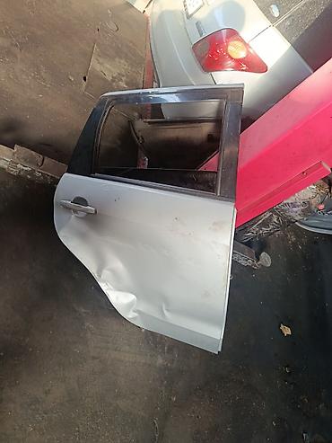 дверь ист: Дверь Задняя левая Toyota, Б/у — 1