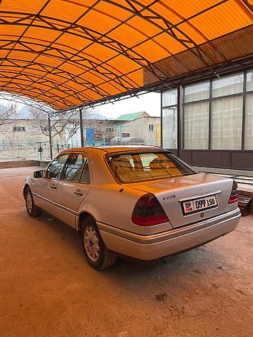 Mercedes-Benz: Mercedes-Benz C-Class: 1995 г., 2.2 л, Автомат, Бензин, Седан — 5