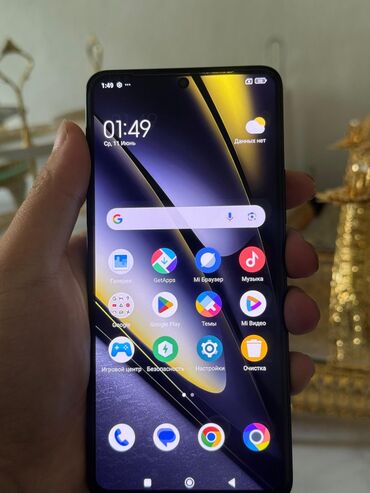экран ми 5: Poco F6, Б/у, 256 ГБ, цвет - Черный, 2 SIM