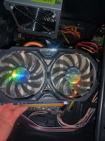 системы охлаждения для корпуса: Видеокарта, Б/у, Gigabyte, GeForce GTX, 2 ГБ, Для ПК