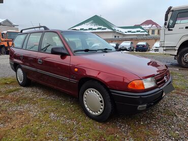 Opel: Opel Astra: 1994 г., 1.6 л, Механика, Бензин, Универсал