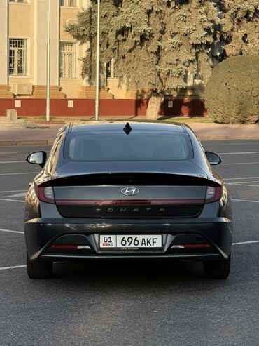 Hyundai: Hyundai Sonata: 2019 г., 2 л, Автомат, Бензин, Седан — 10
