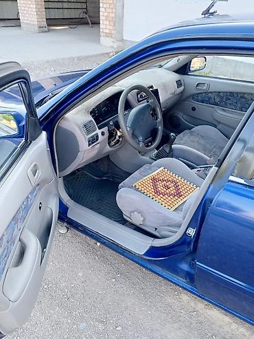 rd 1: Toyota Corolla: 1998 г., 1.6 л, Механика, Бензин, Хэтчбэк — 4