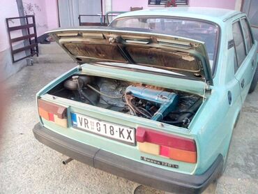 Prodajem delove za Skodu 105 i 120