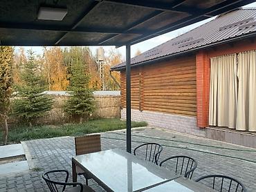 Гостевые дома на Иссык-Куле: Гостевой дом на Иссык-Куле, коттедж - сруб, Бает, 9 мест, Посуточно — 17