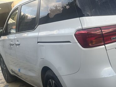 Kia: Kia Carnival: 2018 г., 2.2 л, Автомат, Дизель, Минивэн — 10