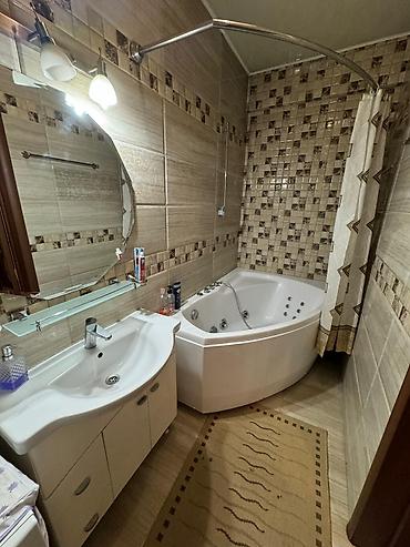 Посуточная аренда квартир: 1 комната, Душевая кабина, Постельное белье, Кондиционер — 8