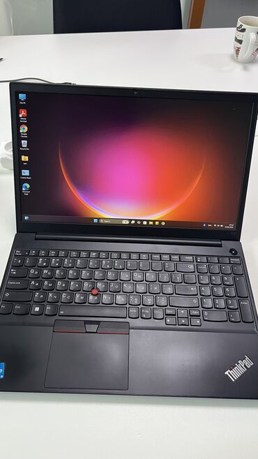 Lenovo: İşlənmiş Lenovo ThinkPad, 15.6 ", Intel Core i5, 256 GB, Ünvandan götürmə, Pulsuz çatdırılma