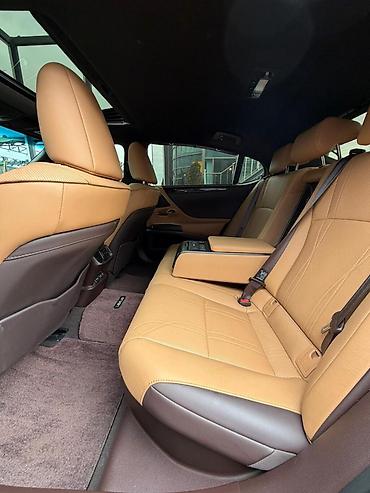 Lexus: Lexus ES: 2021 г., 2.5 л, Гибрид — 10