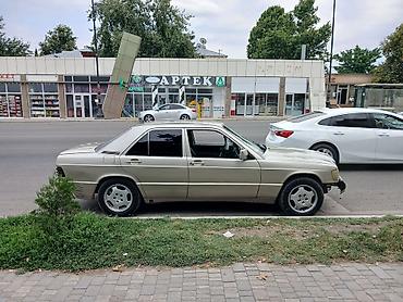 mercedes 208 d: Mercedes-Benz 190 (W201): 2 l | 1990 il Sedan — 8