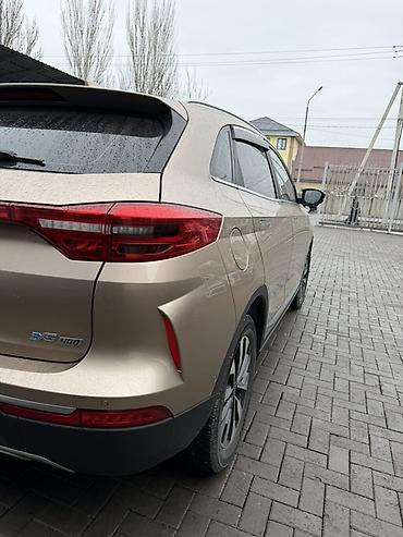 JMEV: JMEV EX5: 2019 г., Автомат, Электромобиль, Кроссовер — 9