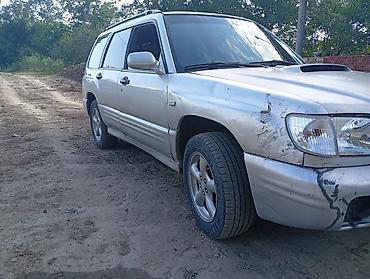 корпус срв: Subaru Forester: 2002 г., 2 л, Автомат, Бензин, Кроссовер — 2