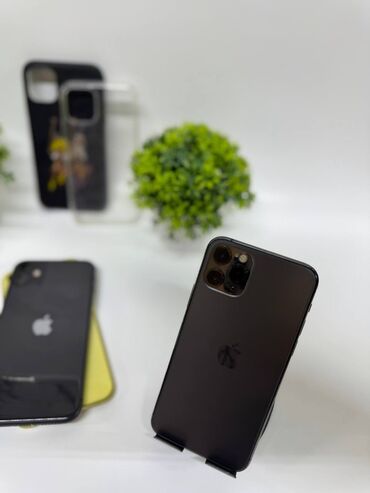 Apple iPhone: IPhone 11 Pro, Б/у, 128 ГБ, Черный — 2