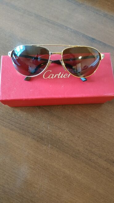 cartie: Eynək "Cartier." Orijinal Fransa istehsalıdır. Məlumatı olanlar