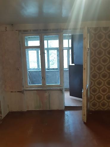 sabuncuda satllq evler: Sumqayıt, 3 otaqlı, Köhnə tikili, 72 kv. m — 9