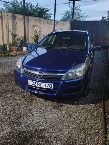 07 satılır: Opel Astra: 1.4 l | 2009 il 175423 km Universal