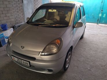 Toyota: Toyota Funcargo: 1999 г., 1.3 л, Автомат, Бензин, Универсал
