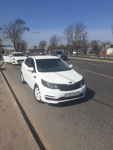 Kia: Kia Rio: 2015 г., 1.6 л, Автомат, Бензин, Седан