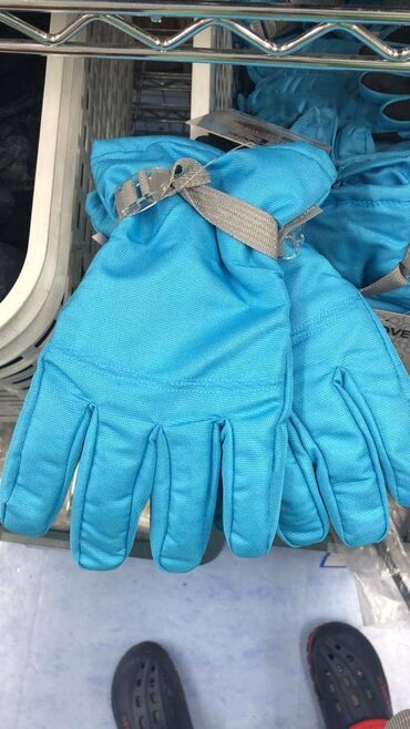 перчатки рабочий: Из Японии. Продаю новые перчатки Captain Stag для лыжников и