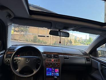 w210 duman: Mercedes-Benz E-Class: 2.7 l | 2000 il Sedan — 8