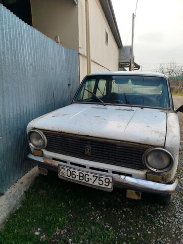 VAZ (LADA): VAZ (LADA) 2111: 1.4 l | 1977 il