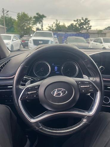 Другой транспорт: Hyundai sonata DN8 2019 Объем 2.0 газ 💨 Пробег 220км Растаможен не — 2