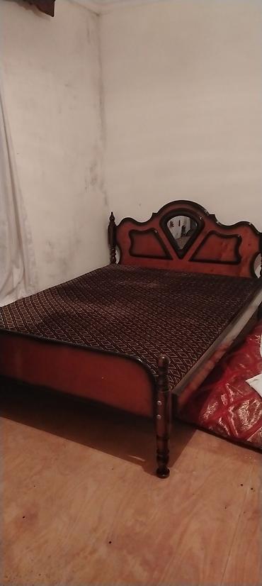 Çarpayılar: Taxta çarpayı – klassik dizayn - Material: tam ağac (masif) — 1