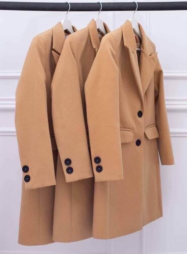 Kaputi: S m l 
3400 — 1