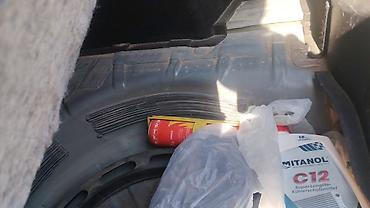 Chevrolet: Chevrolet Cruze sedan - Kuzov: 4 qapılı sedan, qara rəng - Mühərrik — 4