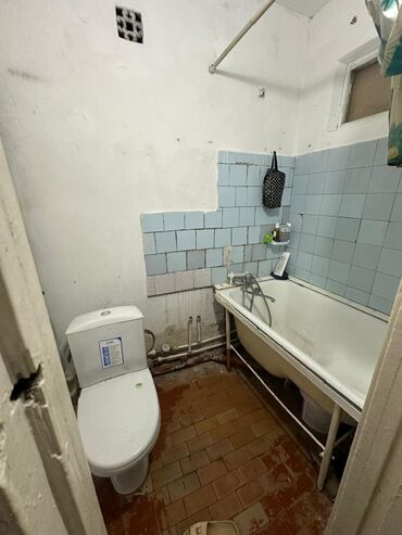 продаю квартиру ленинградская: 1 комната, 31 м², 104 серия, 5 этаж