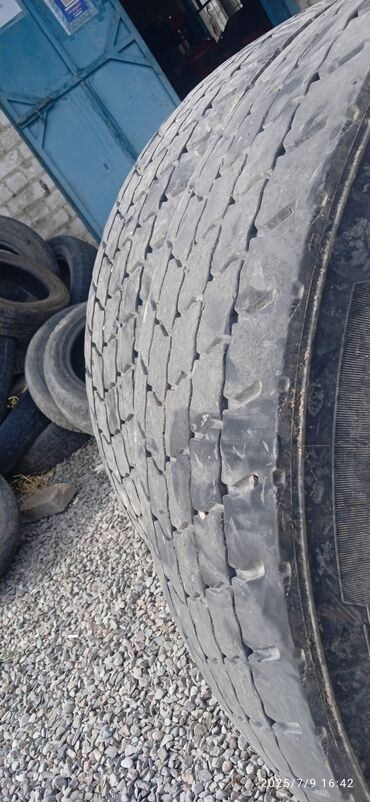 камера от камаза: Грузовая шина с размером 315/70 R22.5, предназначенная для