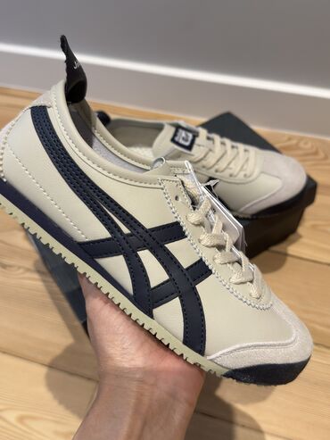 обувь 24: Кроссовки, 38, Asics, Новый, Платная доставка, Самовывоз
