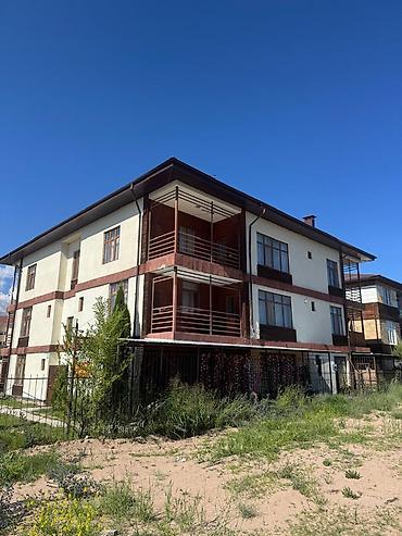 3 к: 1 комната, 40 м², Элитка, 3 этаж, Евроремонт — 1