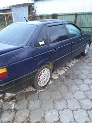 volkswagen passat токмок: Volkswagen Passat: 1991 г., 1.8 л, Механика, Бензин, Седан