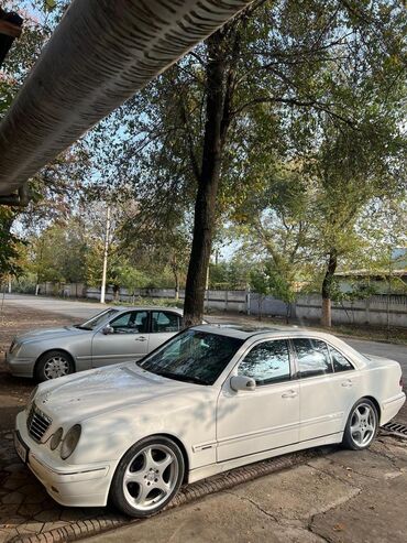 какие машины входят в комфорт яндекс такси в бишкеке: Mercedes-Benz E-Class: 2000 г., 4.3 л, Автомат, Бензин